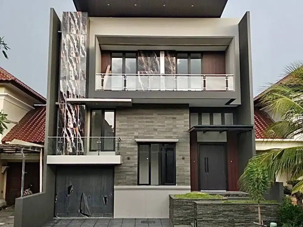 Rumah baru Di Fullerton Place - Citraland utama Surabaya barat