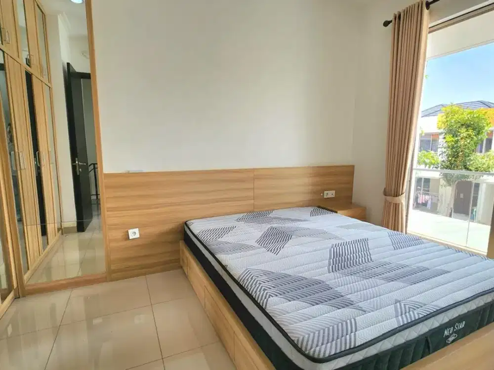 Disewakan rumah pik2 uk 6x10 full furnish jakarta utara