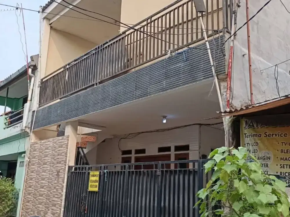Dijual Rumah di Rawamangun Strategis Rumah kosan aktif dan ada vavilion