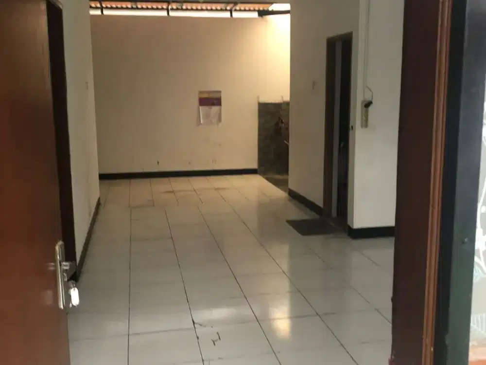 MURAH Banget Rumah siap huni strategis SHM di Taman Cibaduyut Indah 1