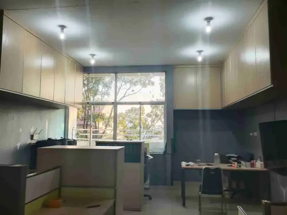 Dijual ruko 3 lantai di Buahbatu dekat exit toll