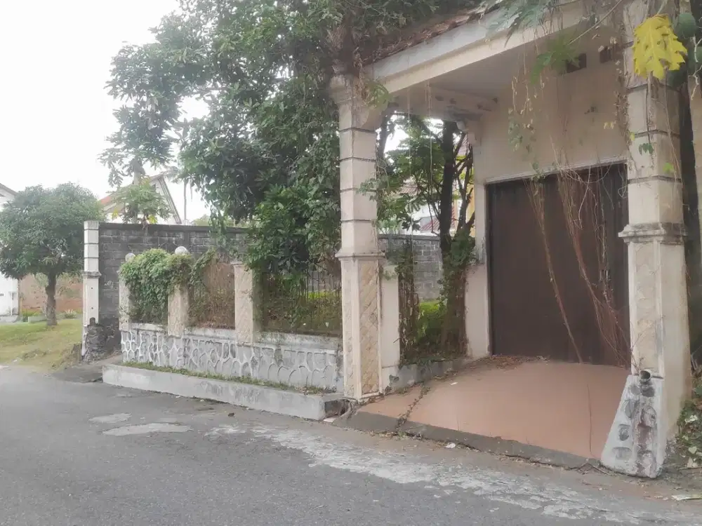 Tanah Luas 297 Meter Persegi Lokasi Strategis Dekat Kampus UII