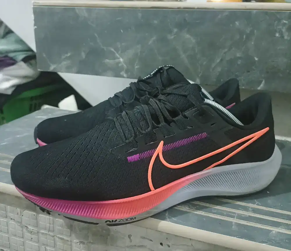 Sepatu Running Nike Air Zoom Pegasus 38 Sz 45