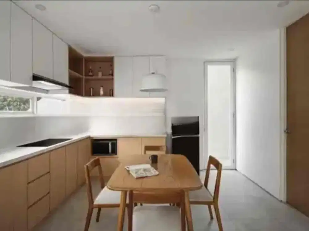 Disewakan Murah Rumah Cantik Cluster DeLatinos BSD