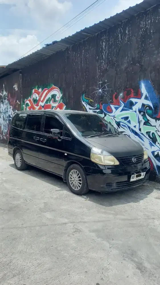 Nissan Serena CT 2010