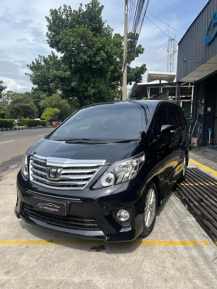 Toyota Alphard S Audioless 2014