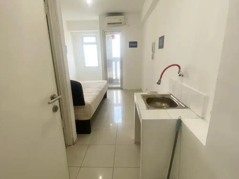 Apartemen Greenbay Pluit 2 Kamar Tipe Studio Unfurnished View Kota + 1 AC