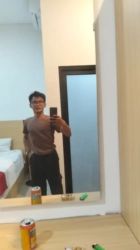 Cari lowongan apa ajaa