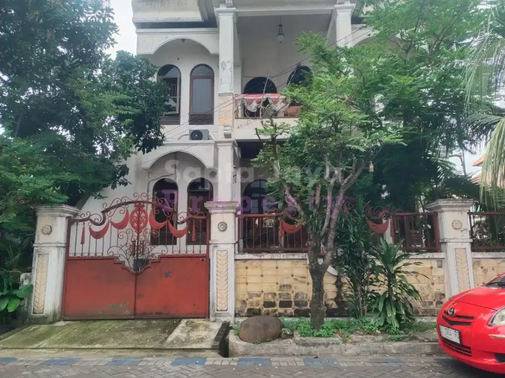 Di Jual Rumah bangunan 2,5 Lantai. Muraahhh  Bu URGENT  BELAKANG SAMSAT MANYAR - SURABAYA