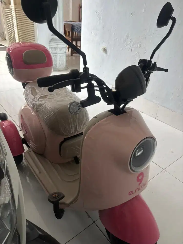Sepeda Motor Listrik Roda 3
