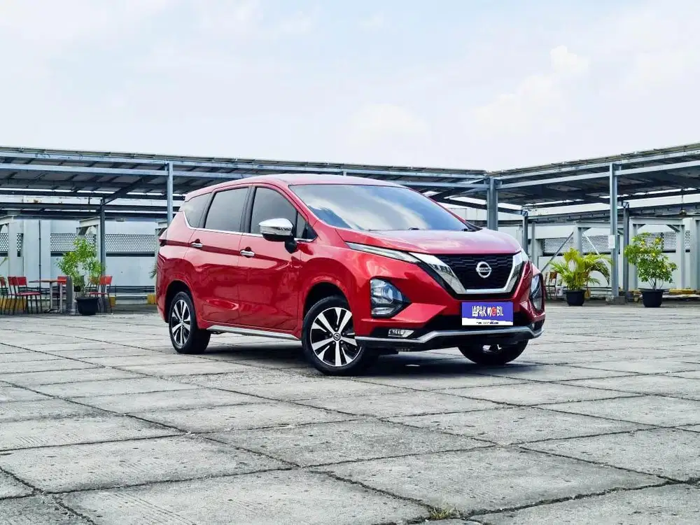Good Condition !!! Nissan Livina 1.5 VL AT 2019 Merah KM 66RB