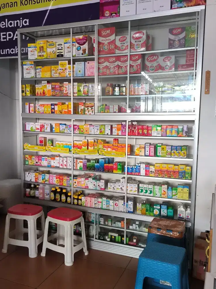 Etasale Kaca I Etasale Obat I Lemari Obat