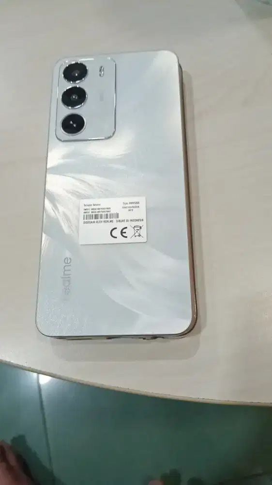 Di jual hp realme  hp mulus
