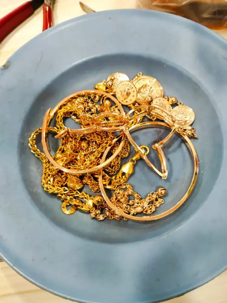 Terima jual emas tampa surat & logam mulia antam