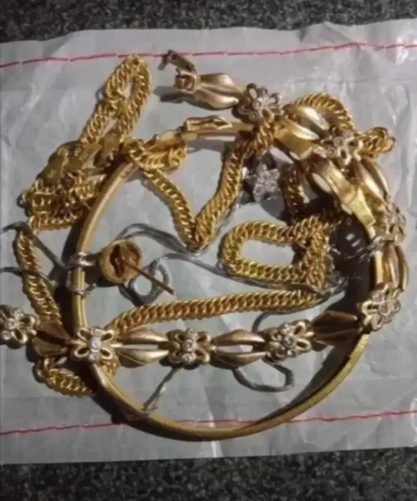 Terima jual emas tampa surat & logam mulia antam