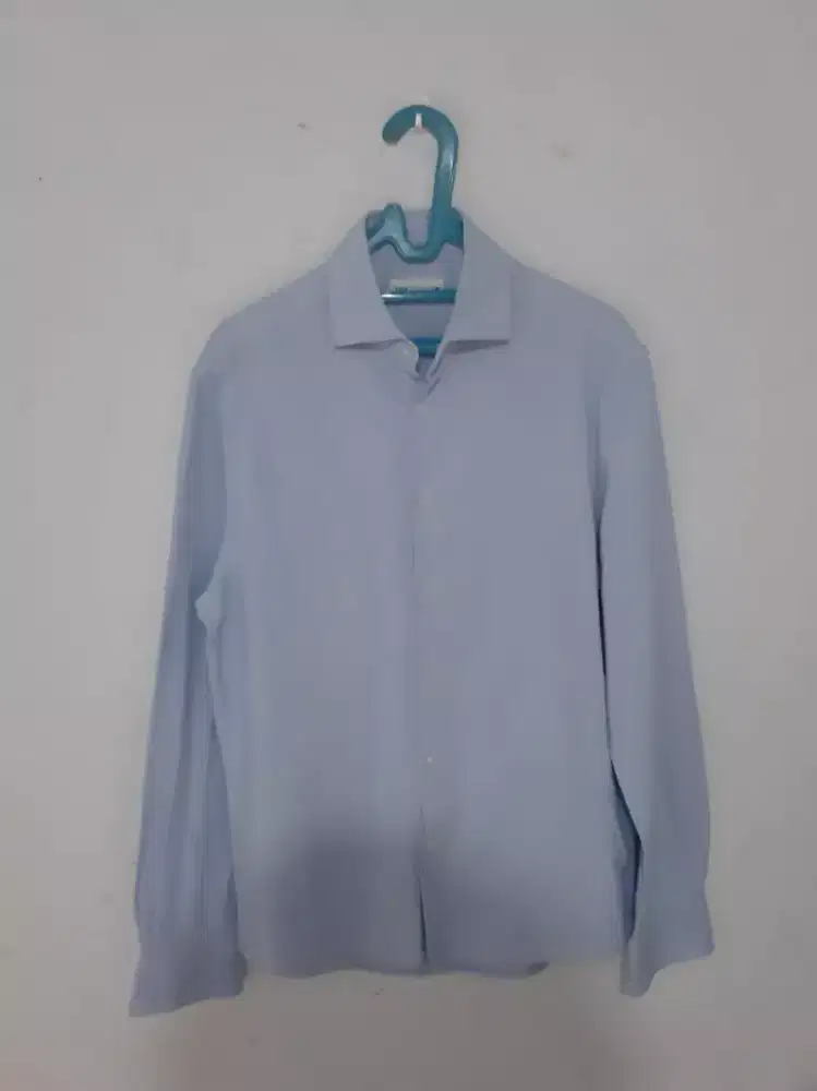 Kemeja ZARA MEN ORIGINAL Warna Biru Size M Made in Turkey Like New