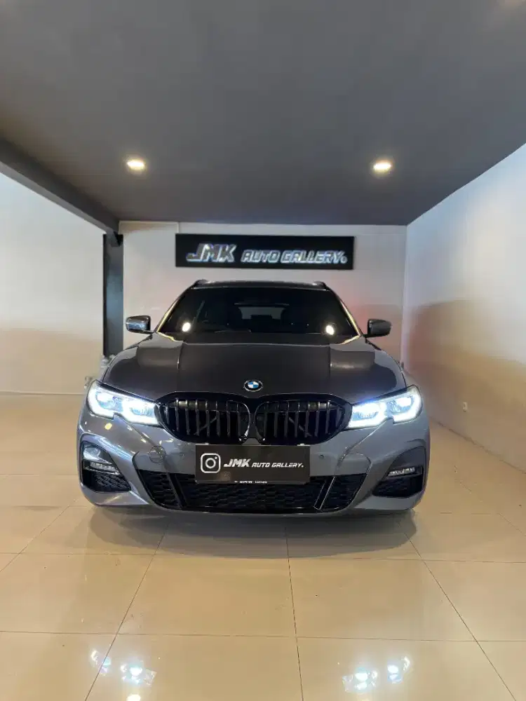 BMW 320i Touring M-Sport Wagon ATPM