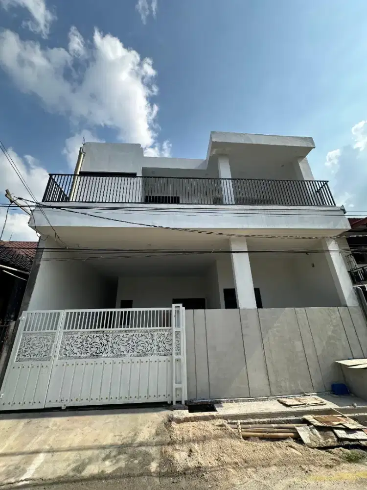 Di Jual Rumah Bangunan baru mewah