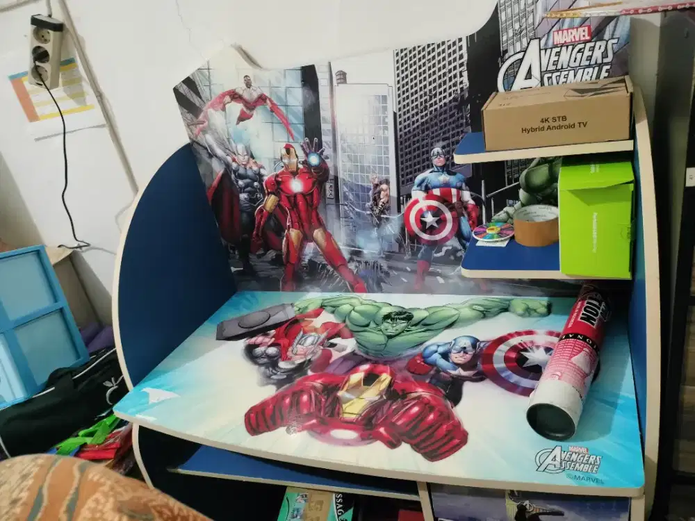 Jual lemari+meja belajar anak