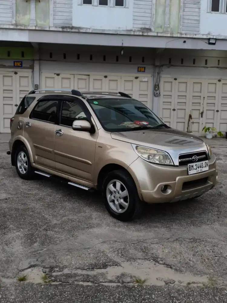 Daihatsu Terios Tx Adventure 2010 MT