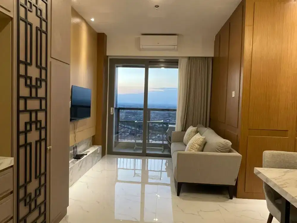 Sewa La Viz 2 BR Pakuwon Mall dkt La Riz Anderson Benson Waterplace