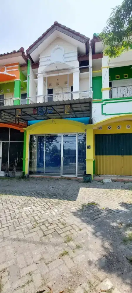Ruko 2 Lantai Dijual - Lokasi Strategis Depan Perumahan, Cocok Usaha!