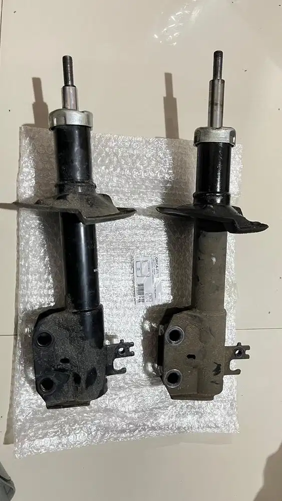 Jual Shockbreaker depan belakang kanan kirii dan head unit frame