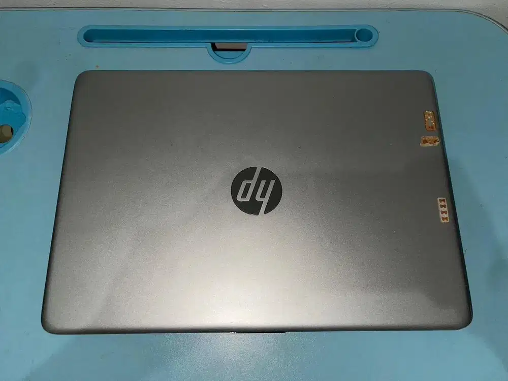 Laptop Hp 14s-CF1XXX intel celeron 4/512GB!