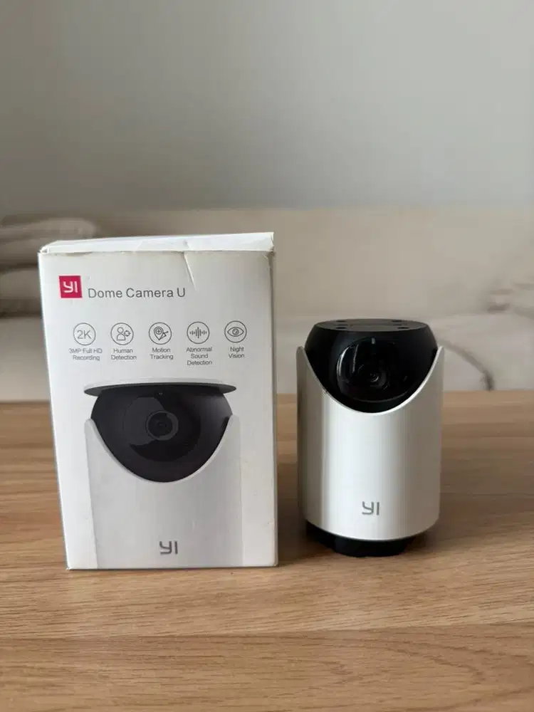 Kamera cctv yi dome u