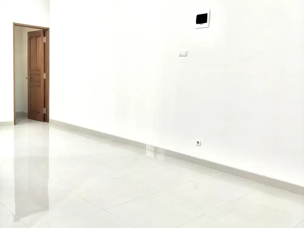 Disewakan Rumah Baru Minimalis Cluster, Cul Desak, Homey, Asri, Aman