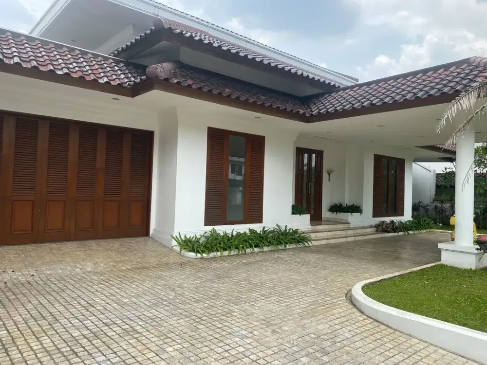 Beautiful House At Private Compund, Kemang Area