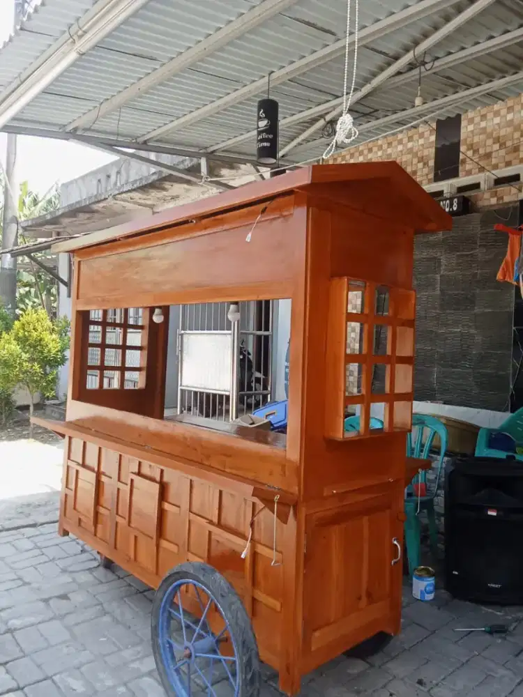 JUAL CEPAT Gerobak usaha masih bagus