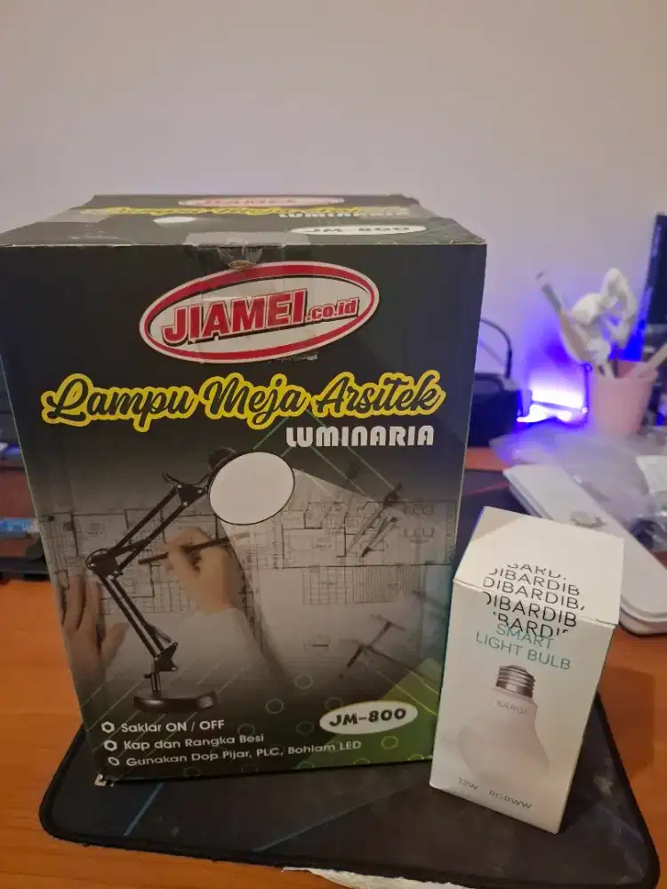 Lampu Meja Belajar Arsitek + Bardi Smart LED Bulb 12W RGB+WW