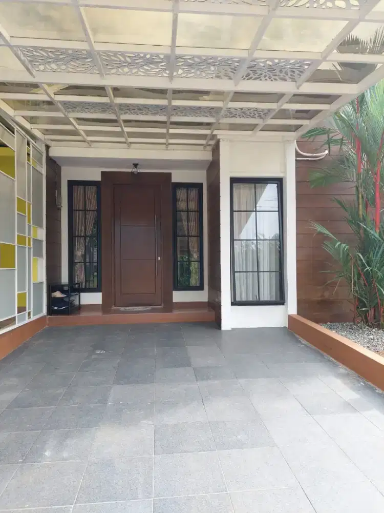 Disewakan Rumah Mewah Minimalis di Villa Rizki Ilhami 2 Sawangan Depok