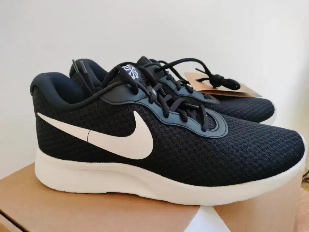 Nike tanjun original 41 unisex