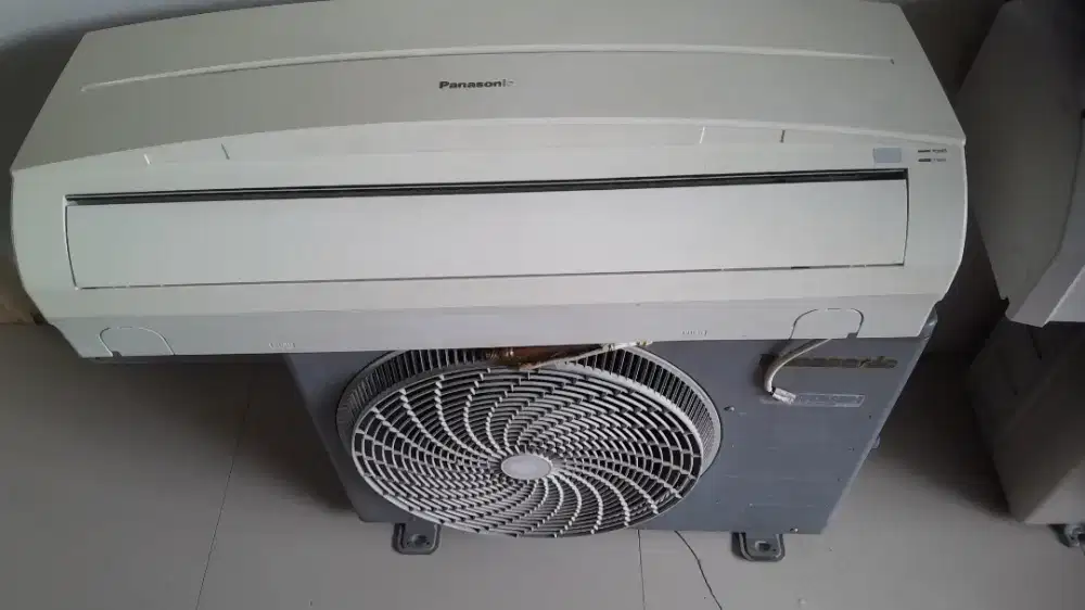 Ac Panasonic 1/2pk r32 original bergaransi