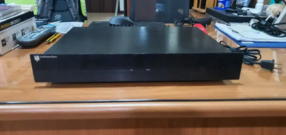 Power amplifier Audio Analyse B9