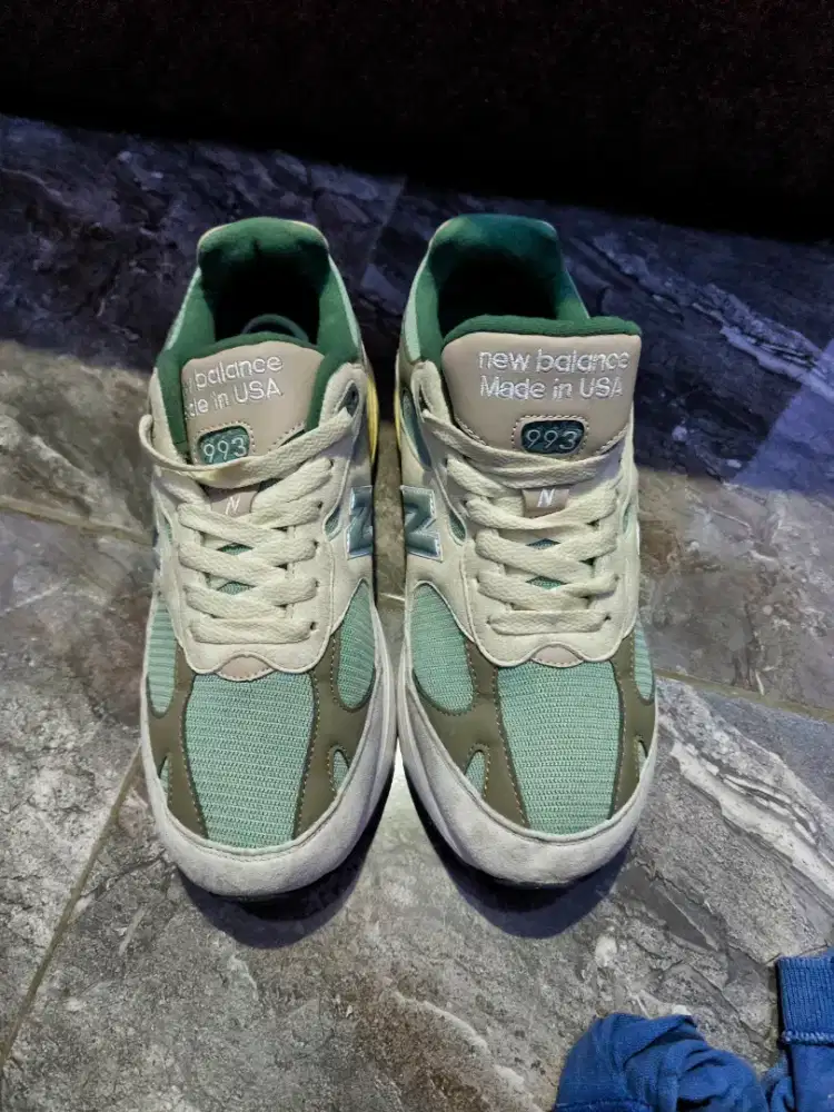 Sepatu Sneakers New Balance NB 993 USA  sz 43