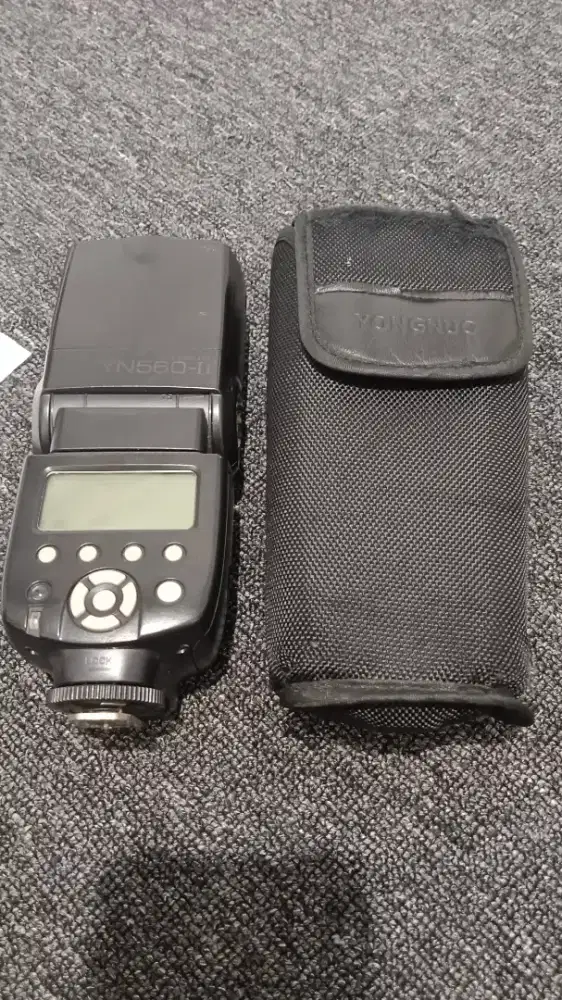 Flash eksternal YN 560 II berfungsi normal