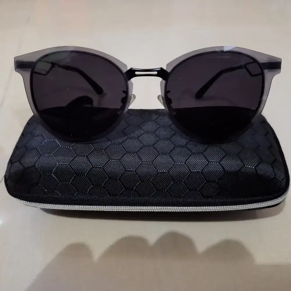 Kacamata sunglass Pria Wanita