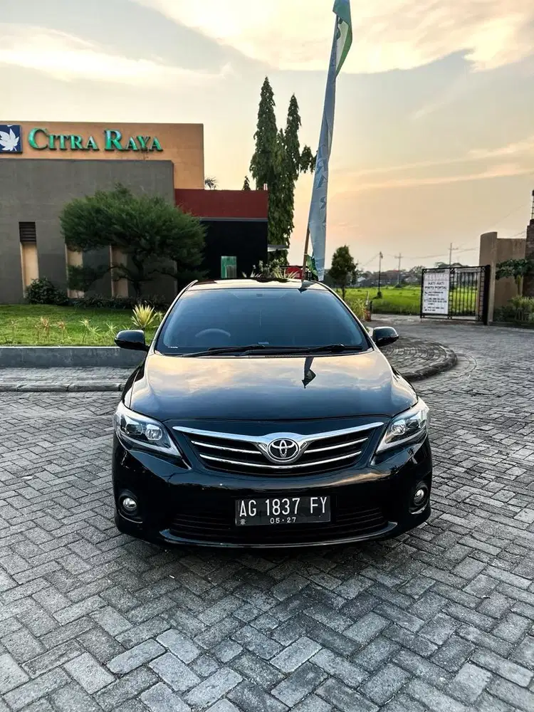 Toyota Altis E  Manual 2011 odo rendah surat pajak panjang
