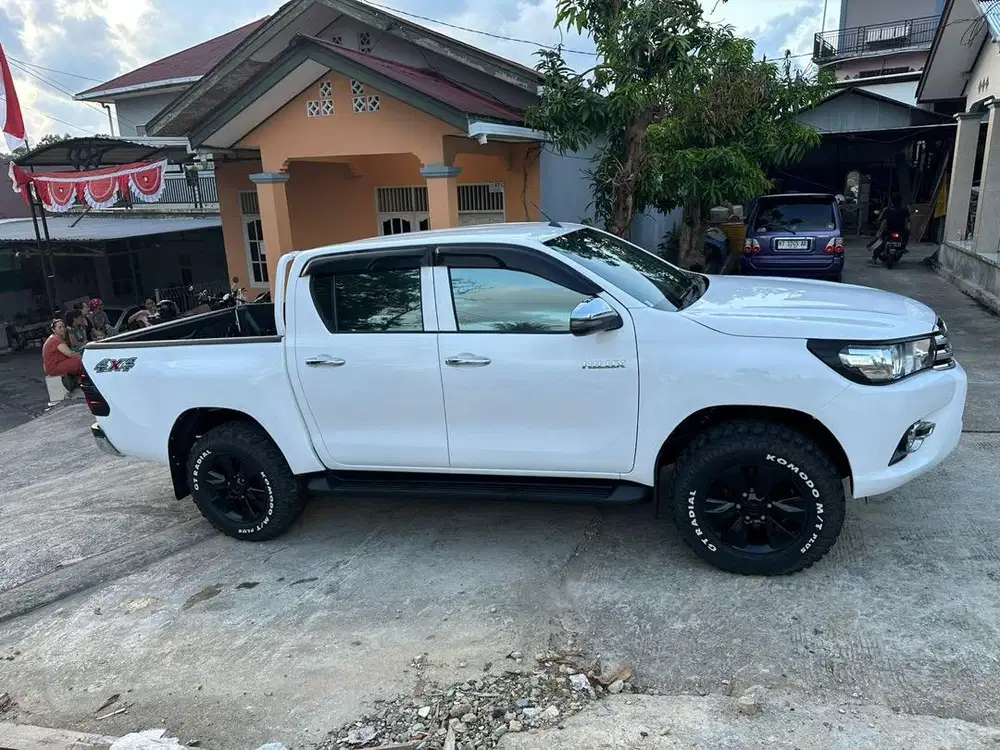 For Sale Second Toyota Hilux G 2020