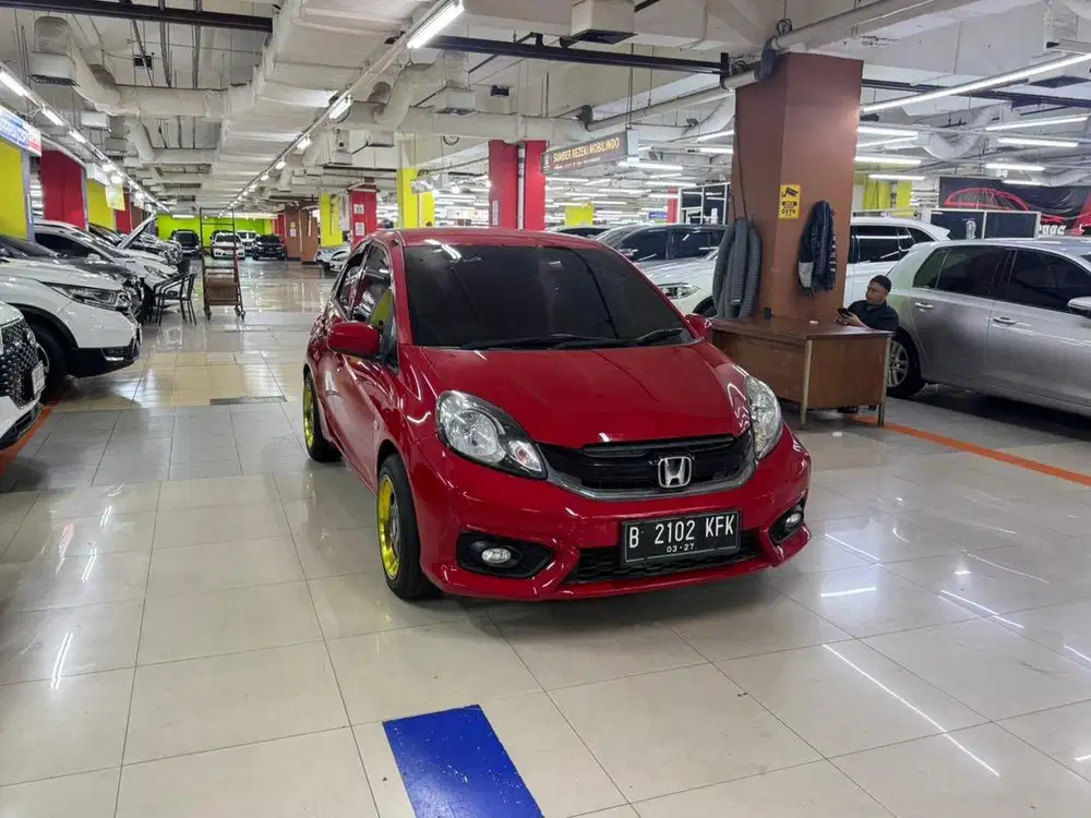 Honda Brio E 2017 Dp 3 juta