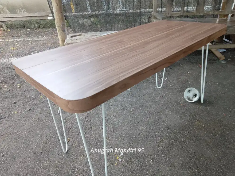 Meja tamu minimalis dan mini bar