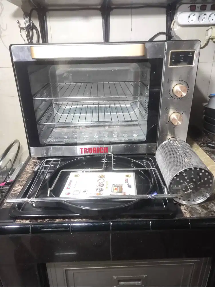 TRURICH - ELECTRIC TOASTER OVEN (1600 watt) 60Ltr