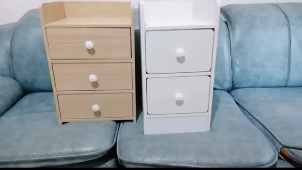 Meja kamar tidur, meja nakas , meja samping