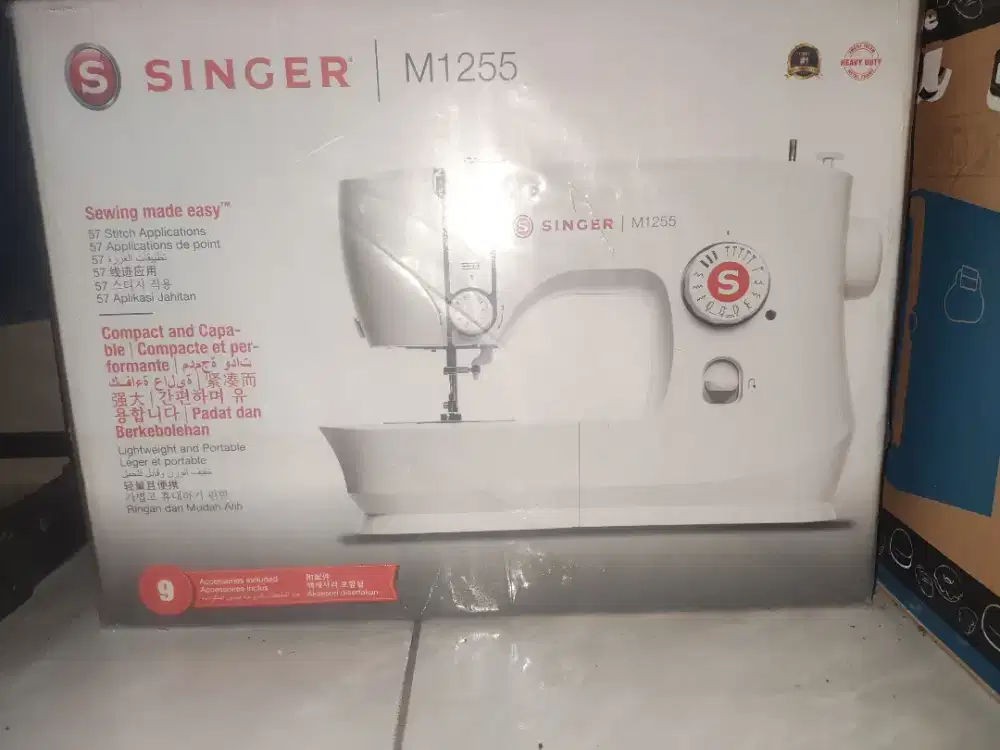 Mesin jahit singer M1255 + meja