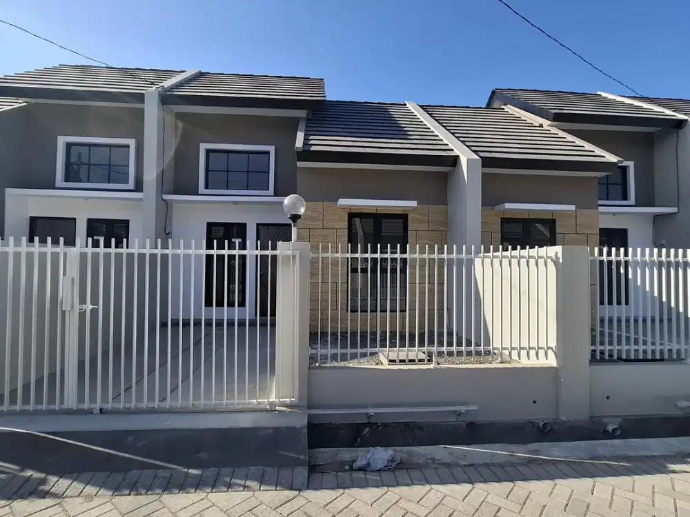 Rumah Ready Dekat Gununganyar Surabaya Di Alana Regency Tambak Oso