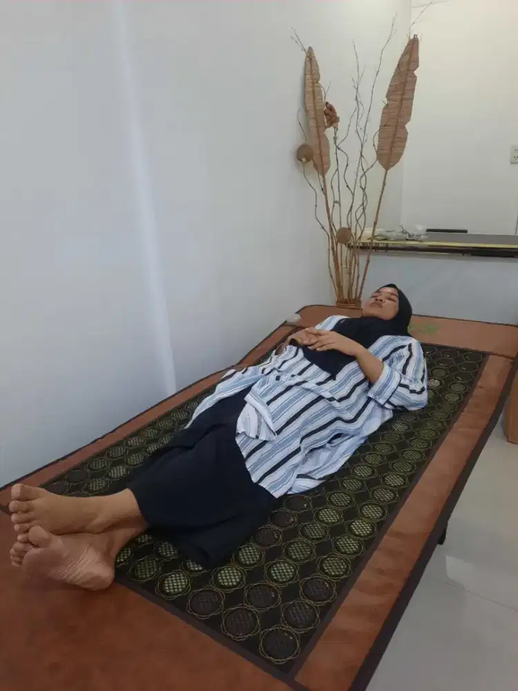 Alat terapi kesehatan Matras Giok Jangsu