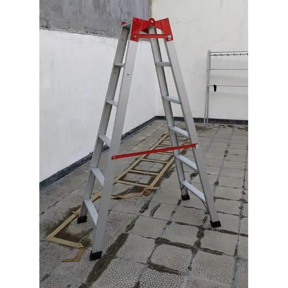 Tangga Aluminium 1,75m